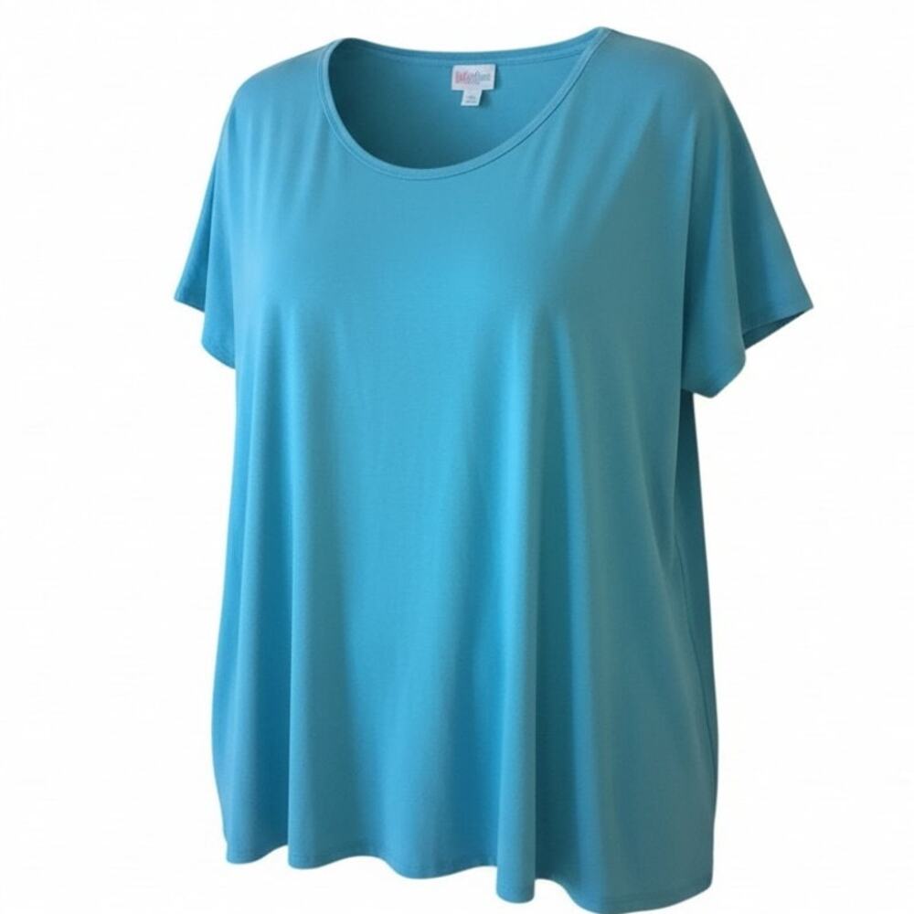 LuLaRoe Light Blue T-Shirt Short Sleeve Scoop Neck Loose Fit Womens Size 2XL